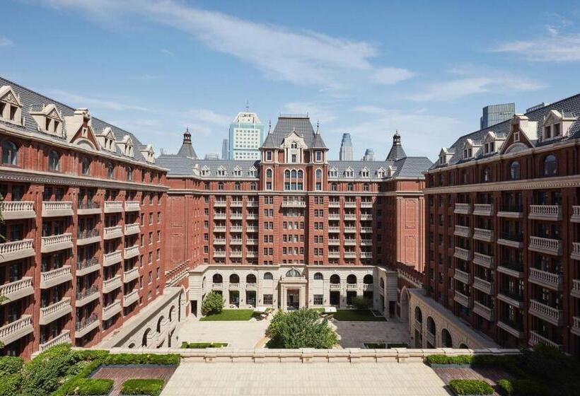 Номер Клуб, The Ritzcarlton, Tianjin