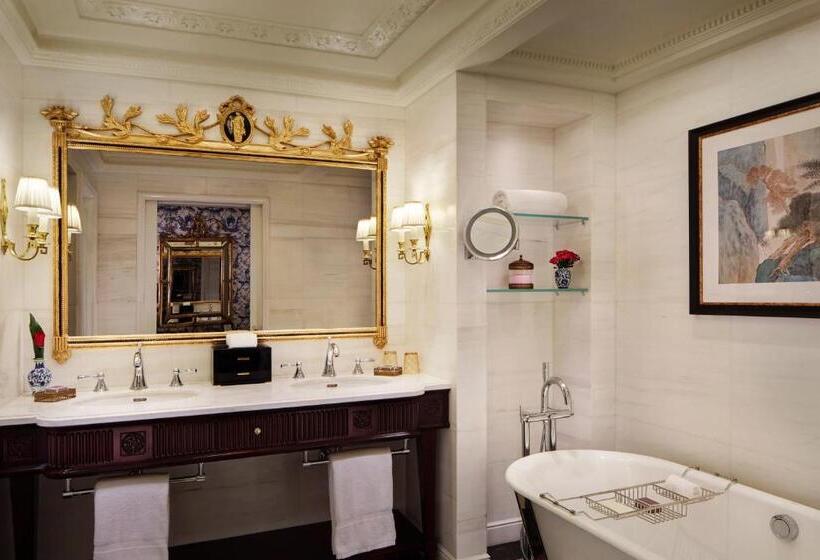 Номер Клуб, The Ritzcarlton, Tianjin
