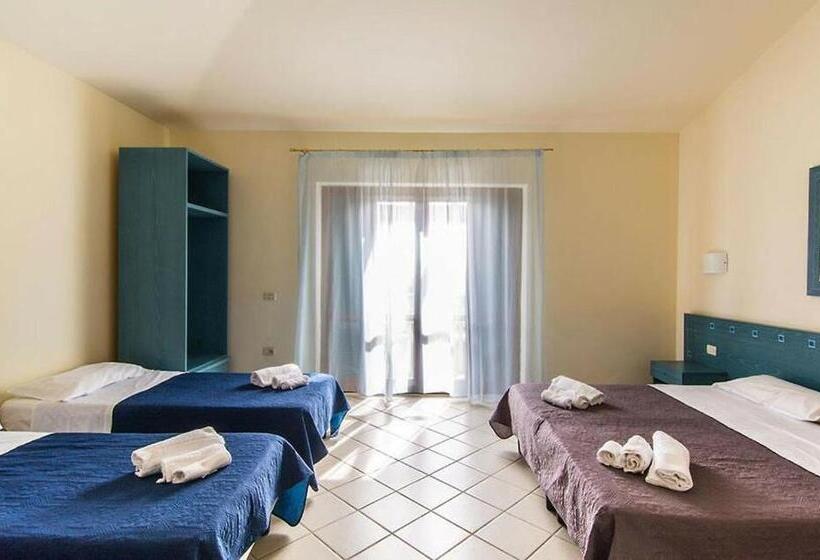 Четырехместный Номер Стандарт, Villaggio Club Baia Di Dino