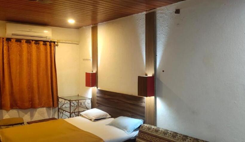 Семейный Номер Deluxe, Bungalow Resort Panorama Matheran