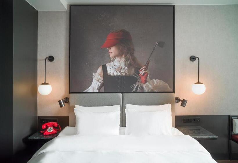 Номер Superior, Radisson Red , Oslo Airport