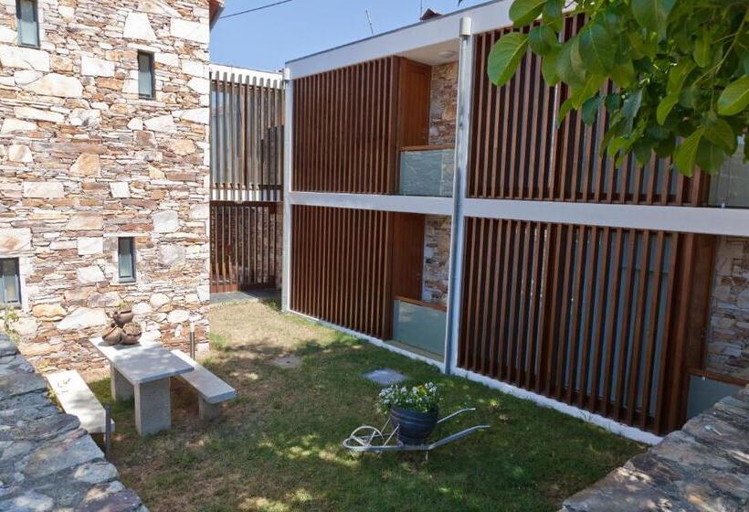 스탠다드 룸 산 전망, A. Montesinho Turismo