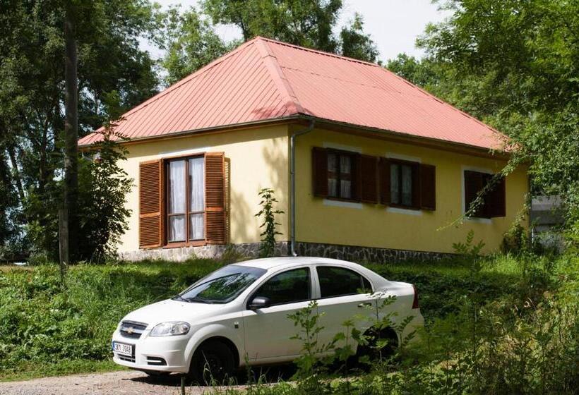 Бунгало Стандарт 2 Спальни, Resort Stein