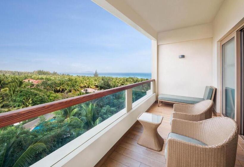 Номер Deluxe Вид на Море, Sheraton Sanya Haitang Bay Resort