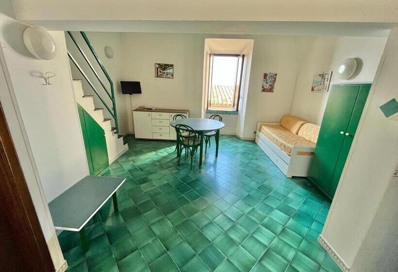 استودیوی استاندارد, Florenza Residence