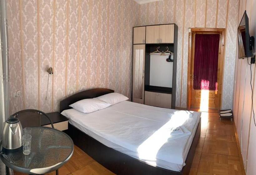 חדר סטנדרט עם מרפסת, Mini Hotel Sakvoyage