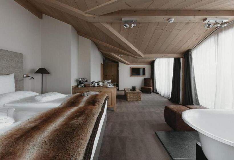 سوییت با چشم‌انداز کوه, Eco & Wellness Boutique Hotel Sonne