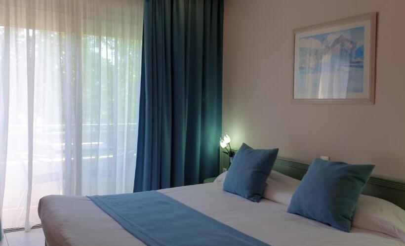 Номер Superior, Logis Hôtel & Restaurant Le Fleurance