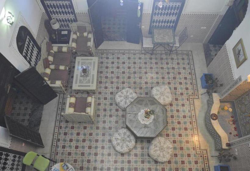 标准间, Riad Baddi