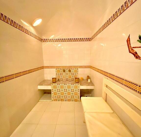 套房, Riad Baddi