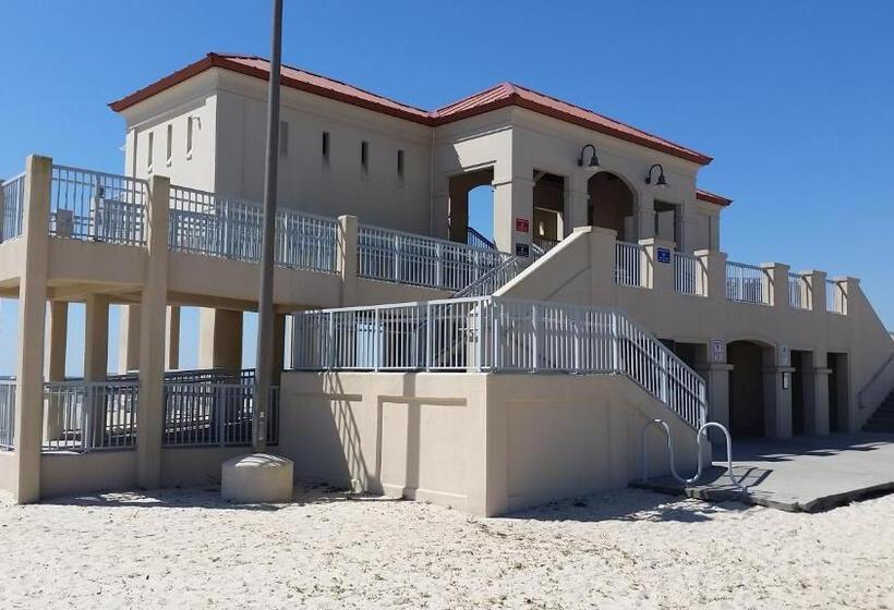 Апартаменты 1 Спальня Нижний Этаж, Beach Comber At Oak Shores