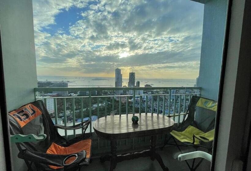 דירת חדר נוף לים, Green Residences Stays By Pbyy