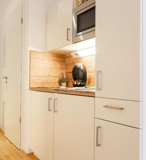 Апартаменты 1 Спальня с Балконом, Myroom   Top Munich Serviced Apartments