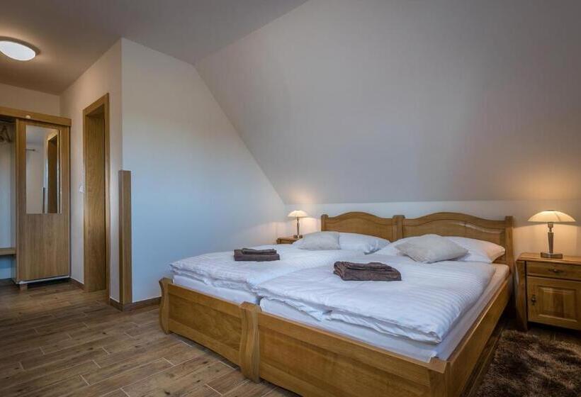 اتاق استاندارد, Na Verande Apartments Jasna