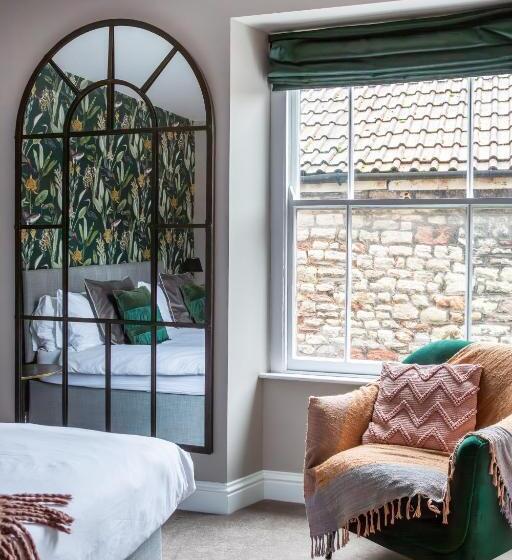 Номер Deluxe, The Prince Of Waterloo   Boutique Guest Rooms