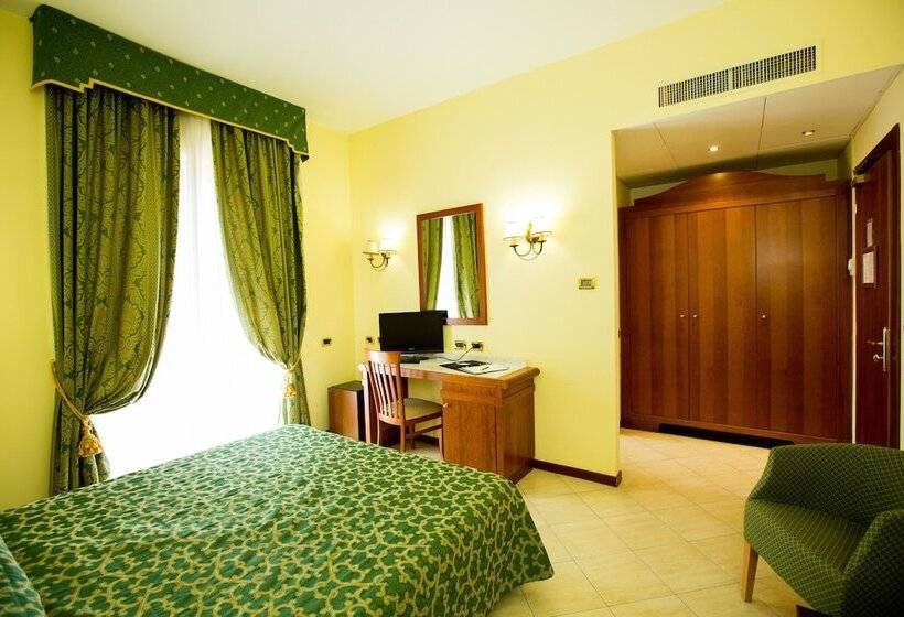 Номер Стандарт, Grand Hotel Elite
