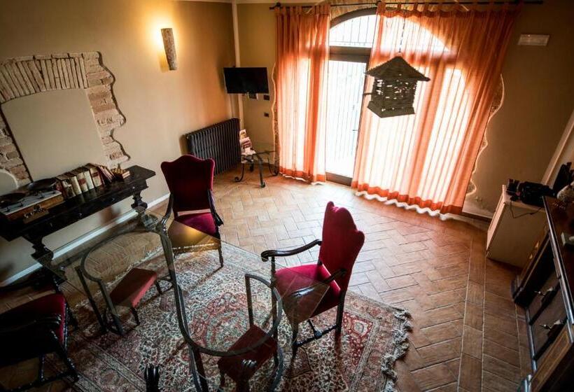 Suite, Borgo San Faustino Country Relais And Spa