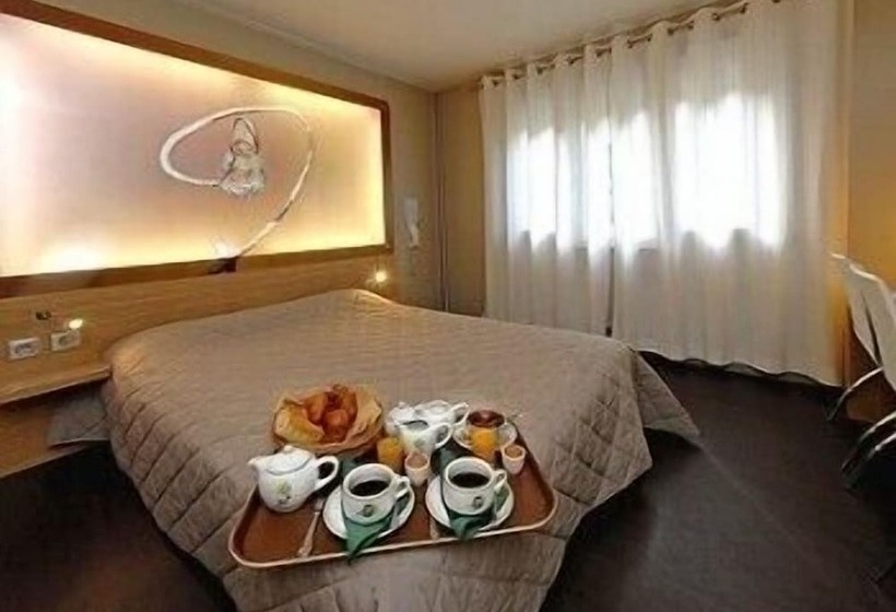 Номер Deluxe, Logis Hotel Restaurant Des Gorges Du Tarn