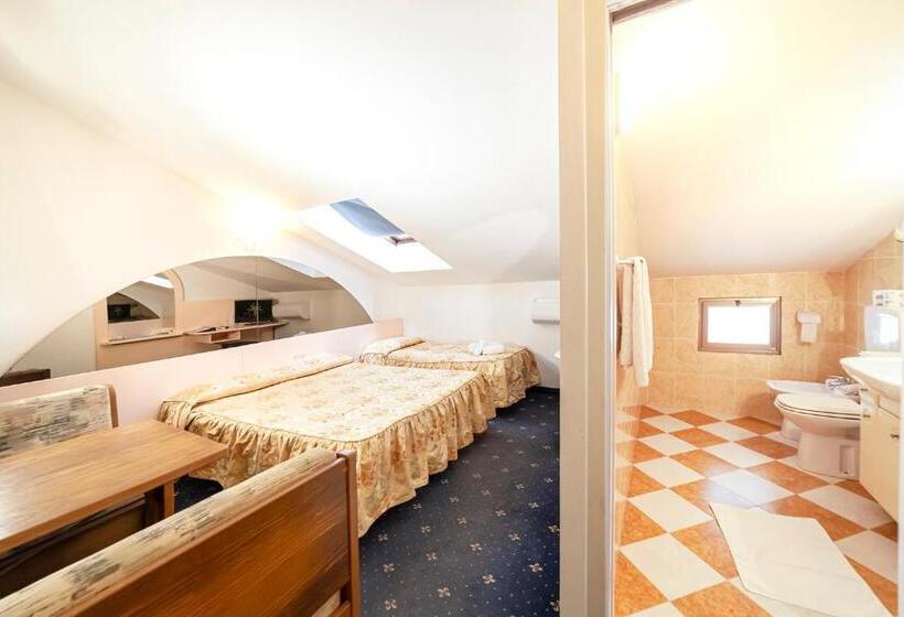 Семейный Номер, Villa Luisa