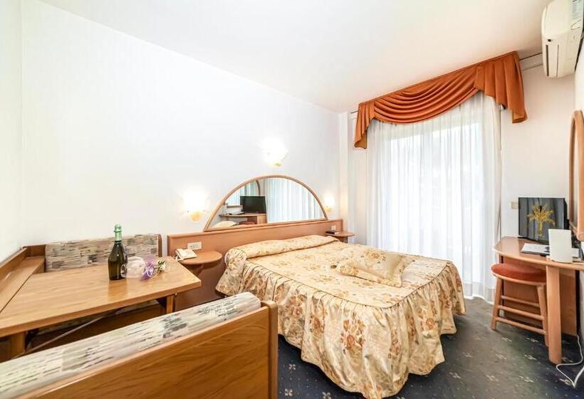 Трехместный Номер Базовый, Villa Luisa