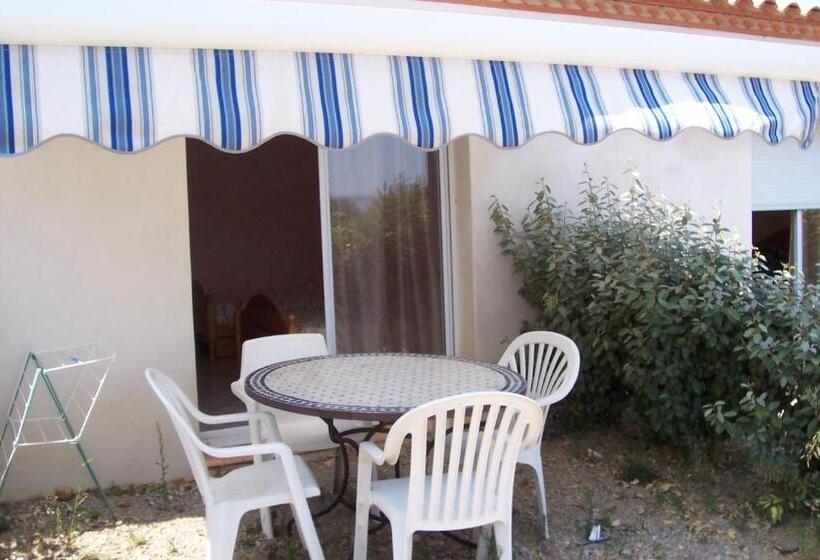 Номер Стандарт Трехместный, Le Fenouillet Chambres D Hotes Proche Des Grands Buffets