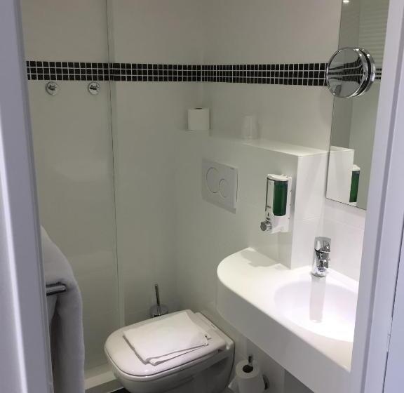 Номер Стандарт, Brit Hotel Marvejols