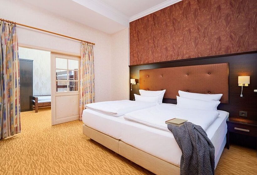 Семейные Апартаменты, Strandhotel Preussenhof