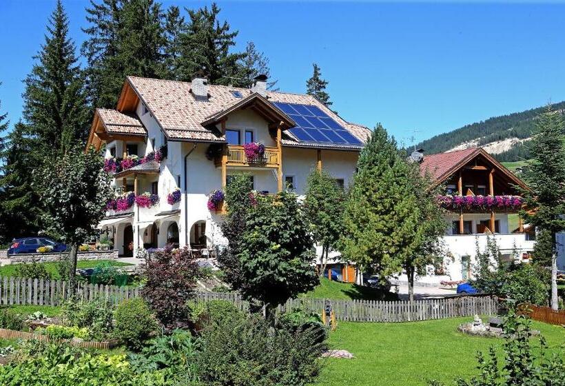 Студио Стандарт с Балконом, Apartments Lasteis