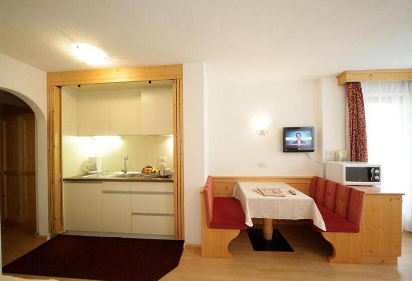 Студио Стандарт с Балконом, Apartments Lasteis