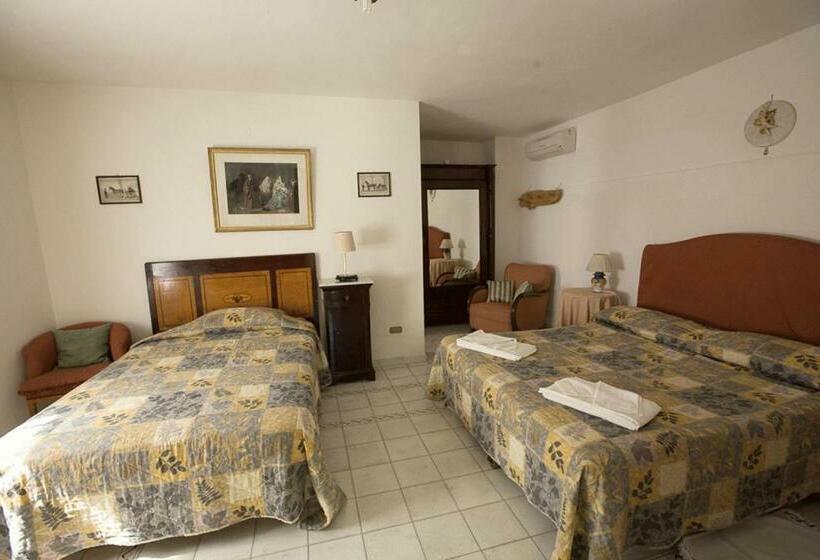 Номер Стандарт Трехместный, Azienda Agrituristica Seliano