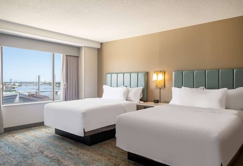 سوئیت 2 خوابه, Homewood Suites By Hilton Toledo Downtown