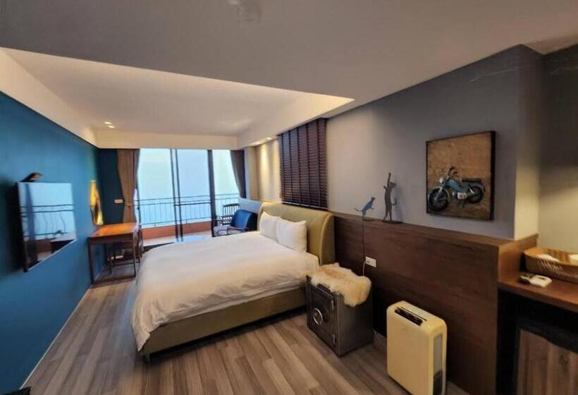 اتاق استاندارد با بالکن و چشم‌انداز دریا, Sunshine B&b