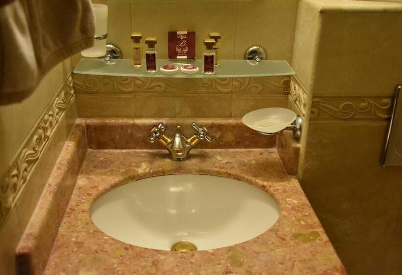 اتاق اکونومی, Boutique Hotel Boris Palace & Restaurant