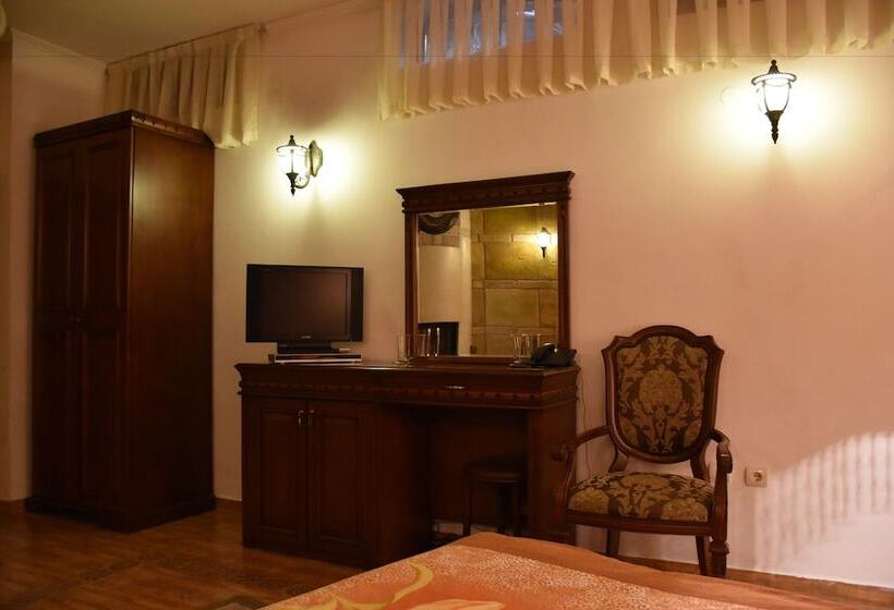 اتاق اکونومی, Boutique Hotel Boris Palace & Restaurant