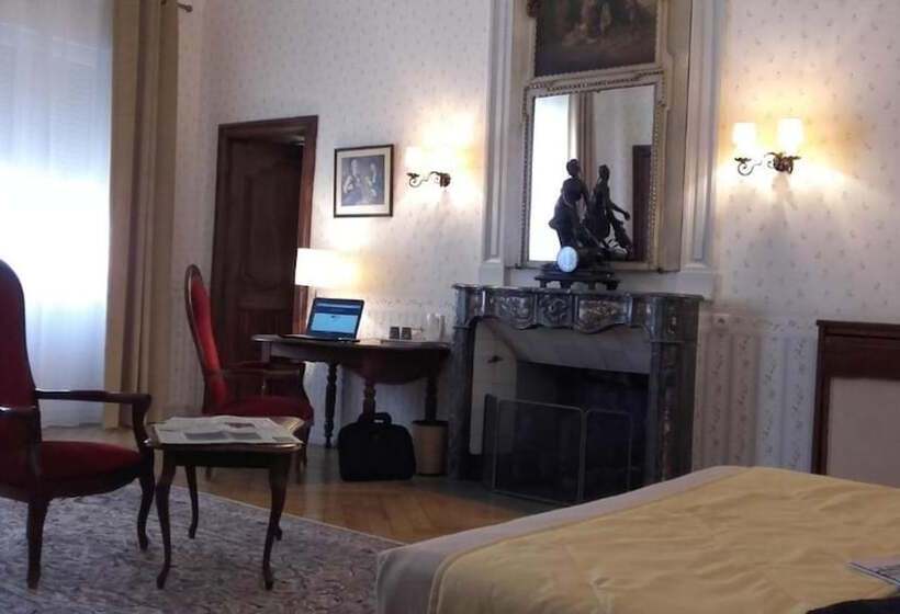 Семейный Номер, Cit Hotel Sphinx