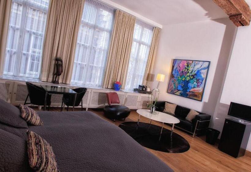 ジュニアスイート, Galerie Hotel Dis