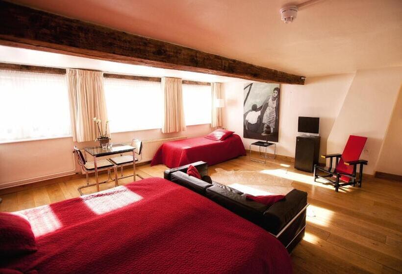 デラックスルーム, Galerie Hotel Dis