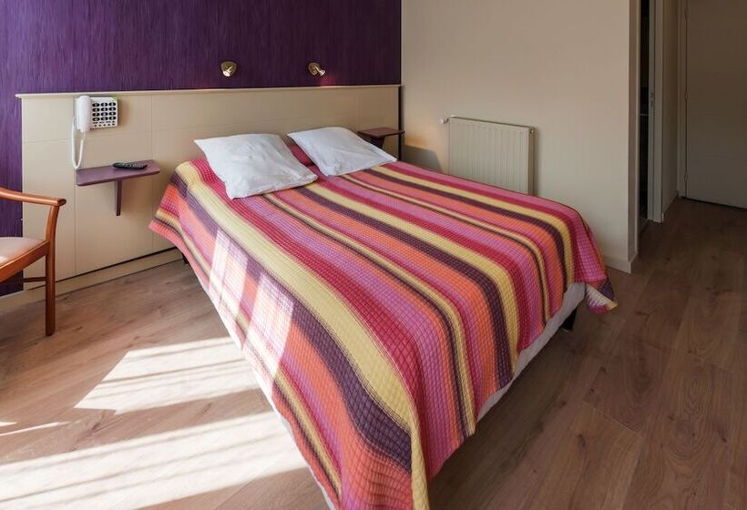 Номер Стандарт Трехместный, Hôtel Ardiden