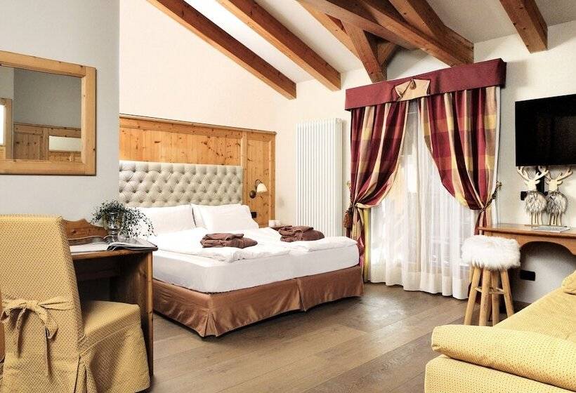 Полулюкс, Boutique Hotel E Chalets Salvadori