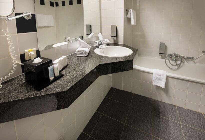 Номер Superior, Van Der Valk Hotel Beveren