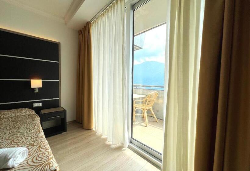 Номер Deluxe Вид на Озеро, Village Bazzanega   Montagnoli Group