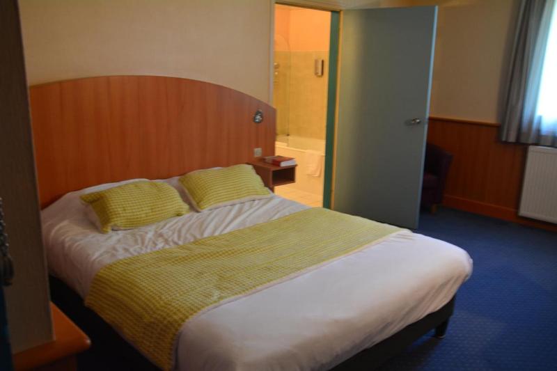 Номер Стандарт, Logis Hôtel Lucotel