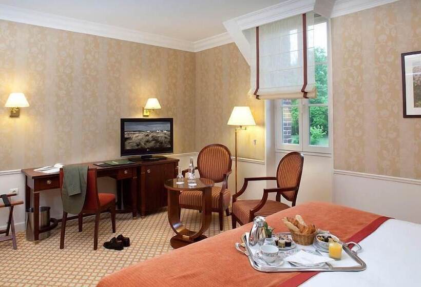 Полулюкс, Le Domaine Des Roches, Hotel & Spa