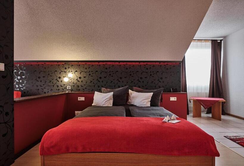 Люкс Повышенной Комфортности, Tiptop Hotel Am Hochrhein