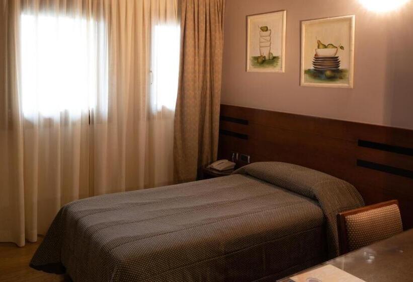 Номер Стандарт Индивидуальный, Locanda Al Sole