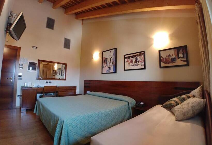 Номер Стандарт Трехместный, Locanda Al Sole
