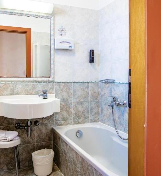 Номер Стандарт, Miramare Hotel Ristorante Convegni