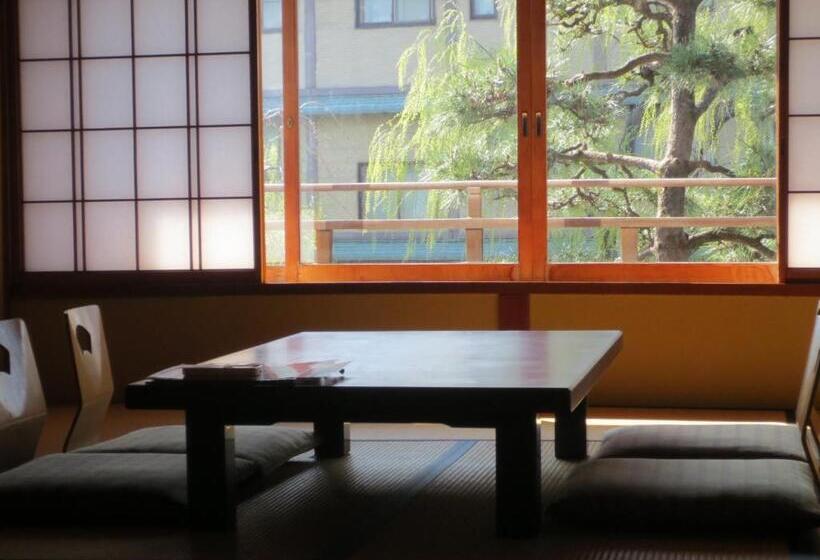 Номер Стандарт Вид на Реку, K S House Ito Onsen  Historical Ryokan Hostel