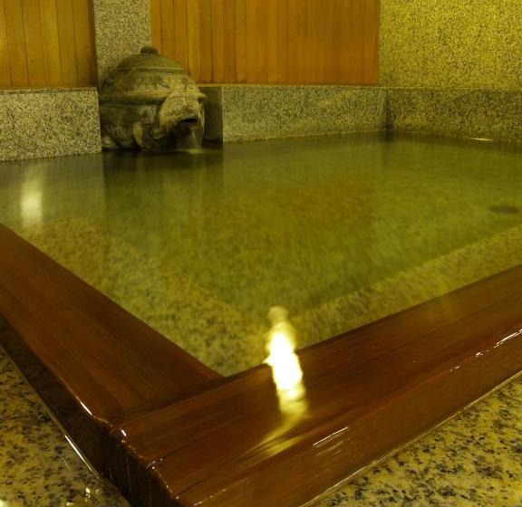 Семейный Номер, K S House Ito Onsen  Historical Ryokan Hostel