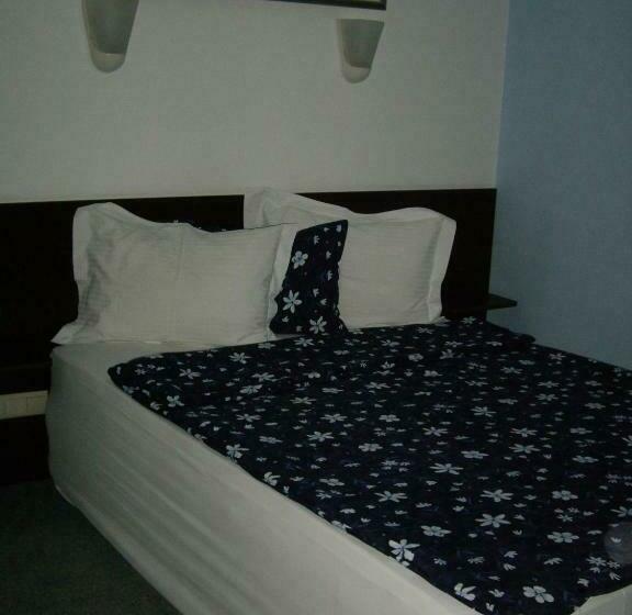 سوییت جونیور, Family Hotel Avramov
